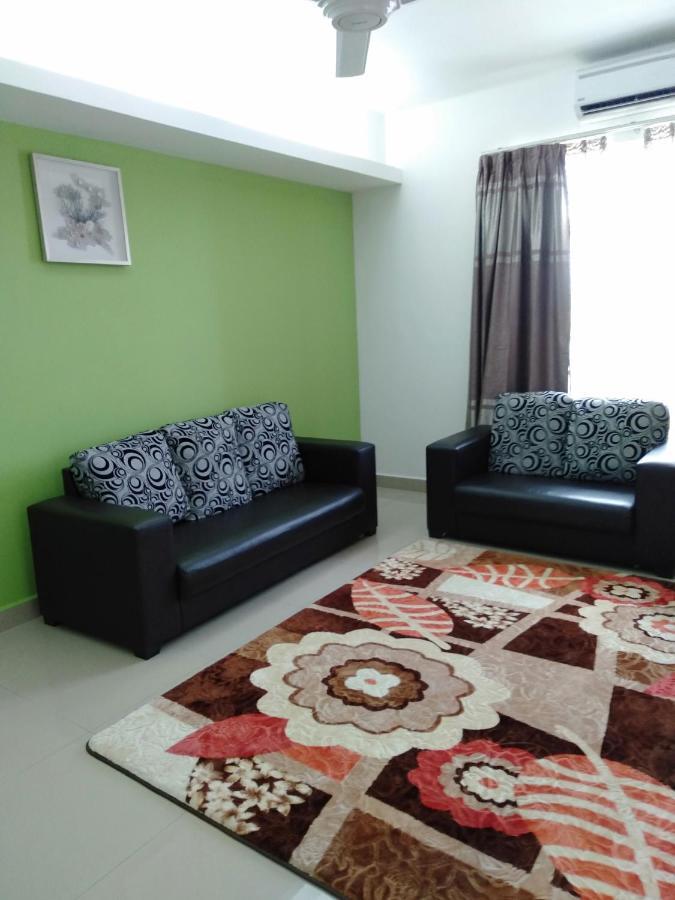 Risqi Apartment 2 Bedroom Wakaf Che Yeh Kota Bharu Exterior foto
